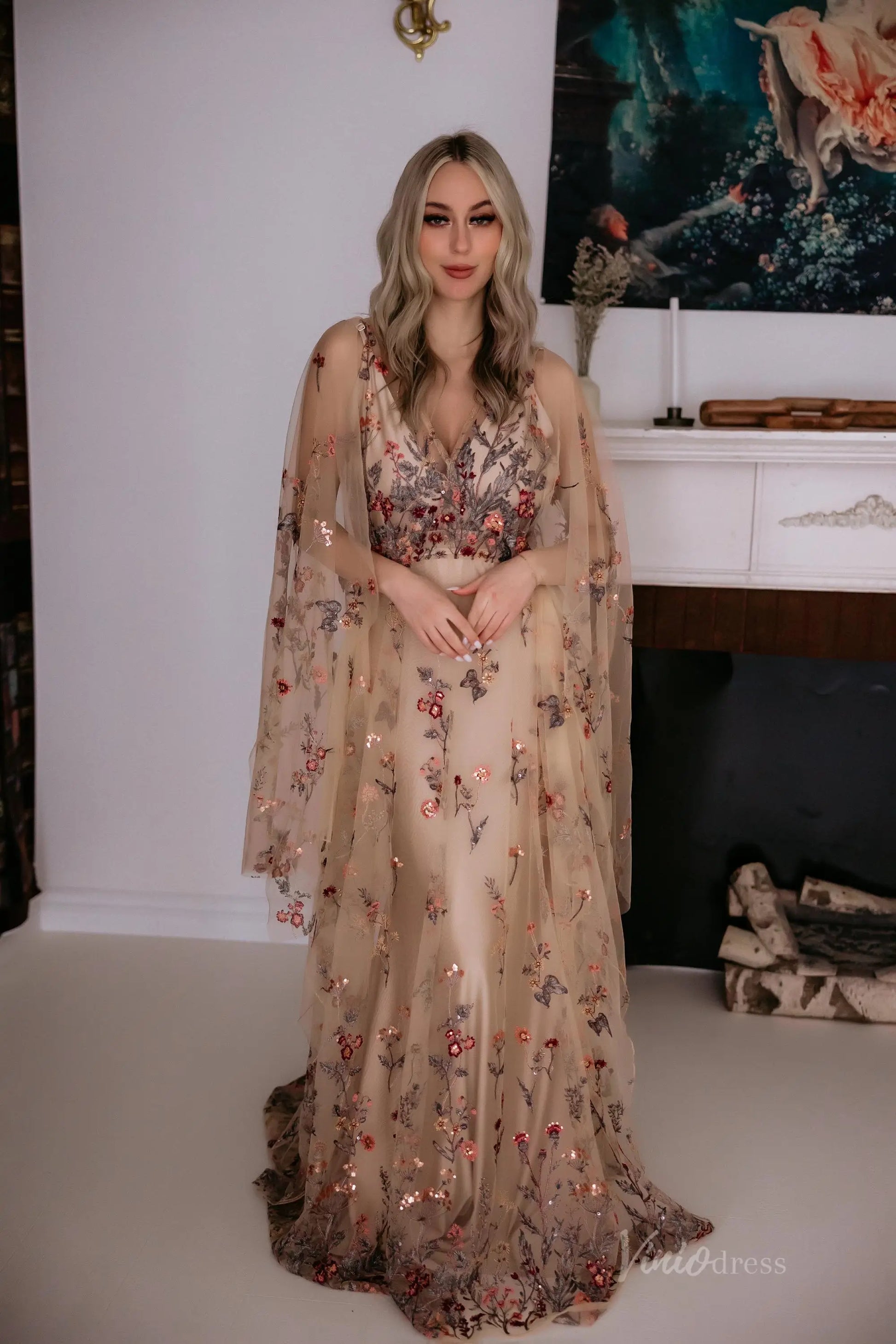 Colorful Meadow Wedding Photoshoot Dress | Backless Wildflower Sheath Gown with Cape & V-Neck FW138-wedding dresses 2025 -Viniodress-Champagne-Custom Size-