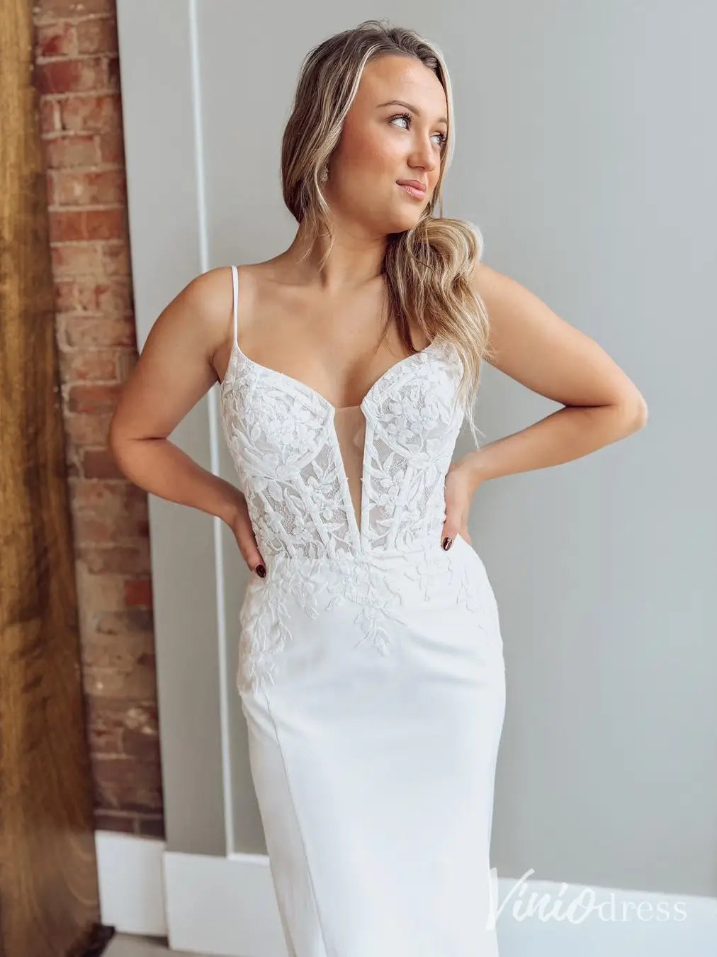 Crepe Mermaid Wedding Dress with Lace Appliqued Bodice, Plunging V-Neck & Chapel Train – ML121-wedding dresses 2025 -Viniodress-Ivory-Custom Size-