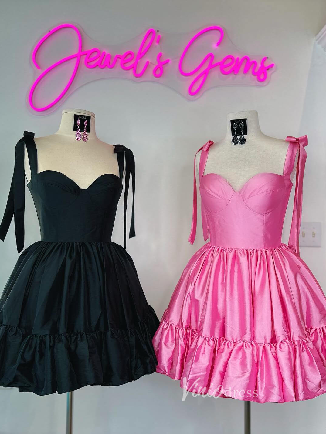 Cute Satin Homecoming Dresses Wide Strap Bow-Tie Short Prom Dress SD1641-prom dresses 2025 -Viniodress-Black-Custom Size-