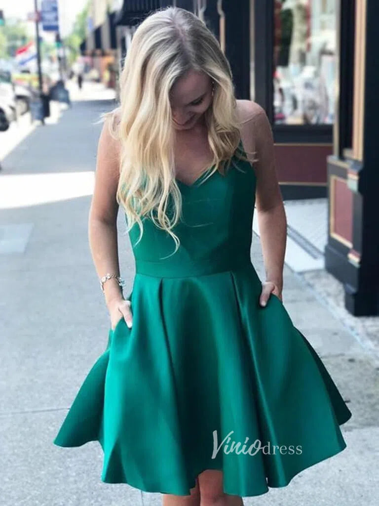 Short Prom Dresses 2025 Cute Spaghetti Strap V-neck Satin Homecoming Dresses with Pockets SD1096-homecoming dresses-Viniodress-Emerald Green-Custom Size-Viniodress