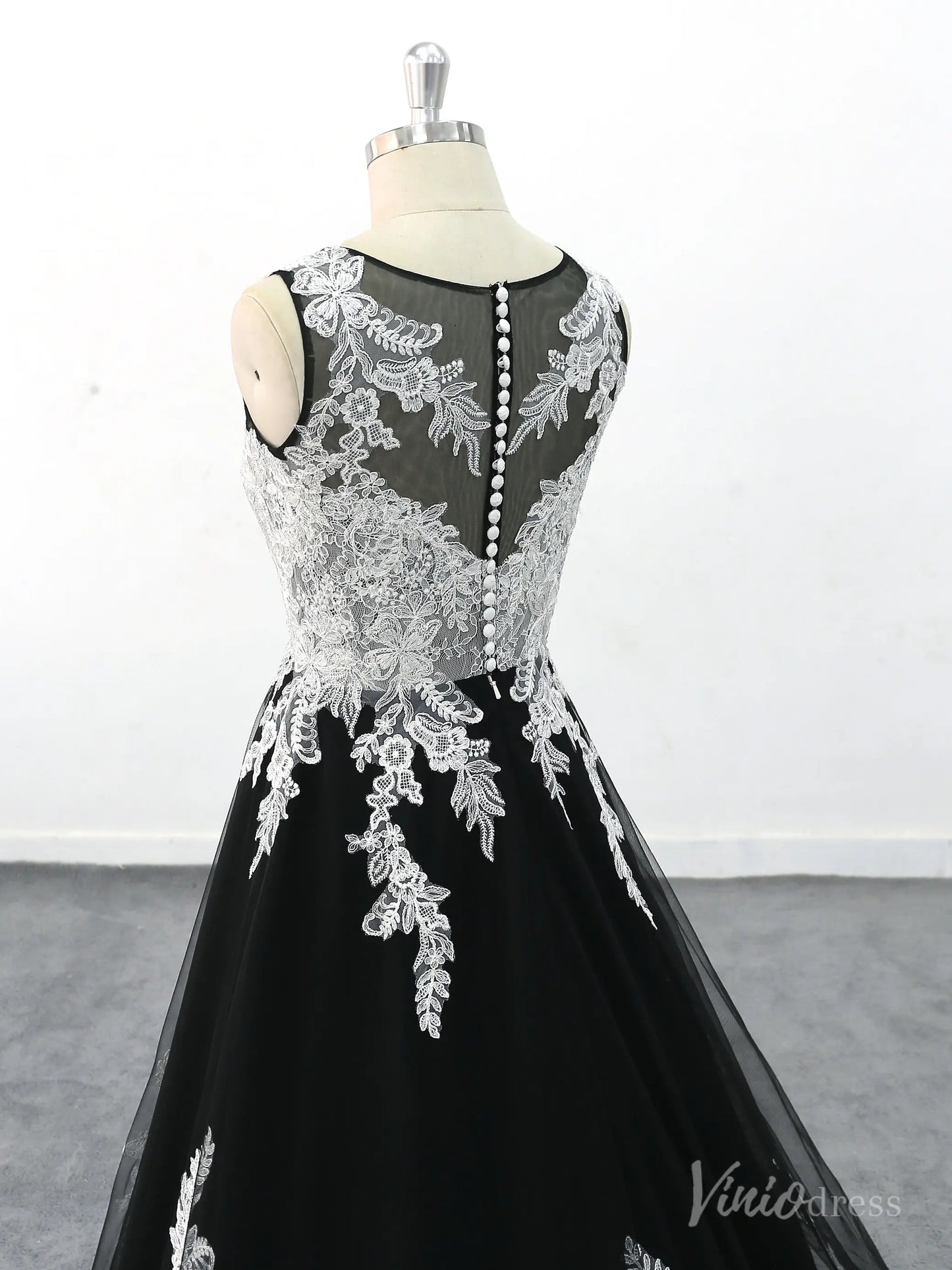 Dramatic Black Wedding Dress with White Lace Appliques and Chapel Train –  BK122 – Viniodress