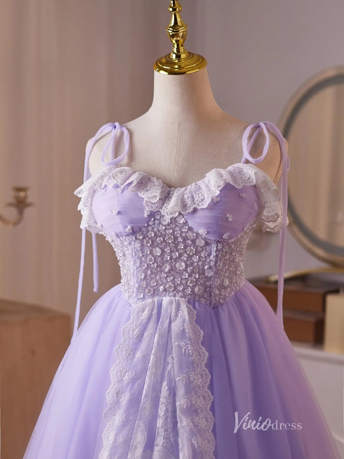 Dreamy Lavender Homecoming Dress with Tie-Strap, Beaded Bodice, Ruffled Sweetheart Neckline – BJ092-prom dresses 2025 -Viniodress-Lavender-Custom Size-