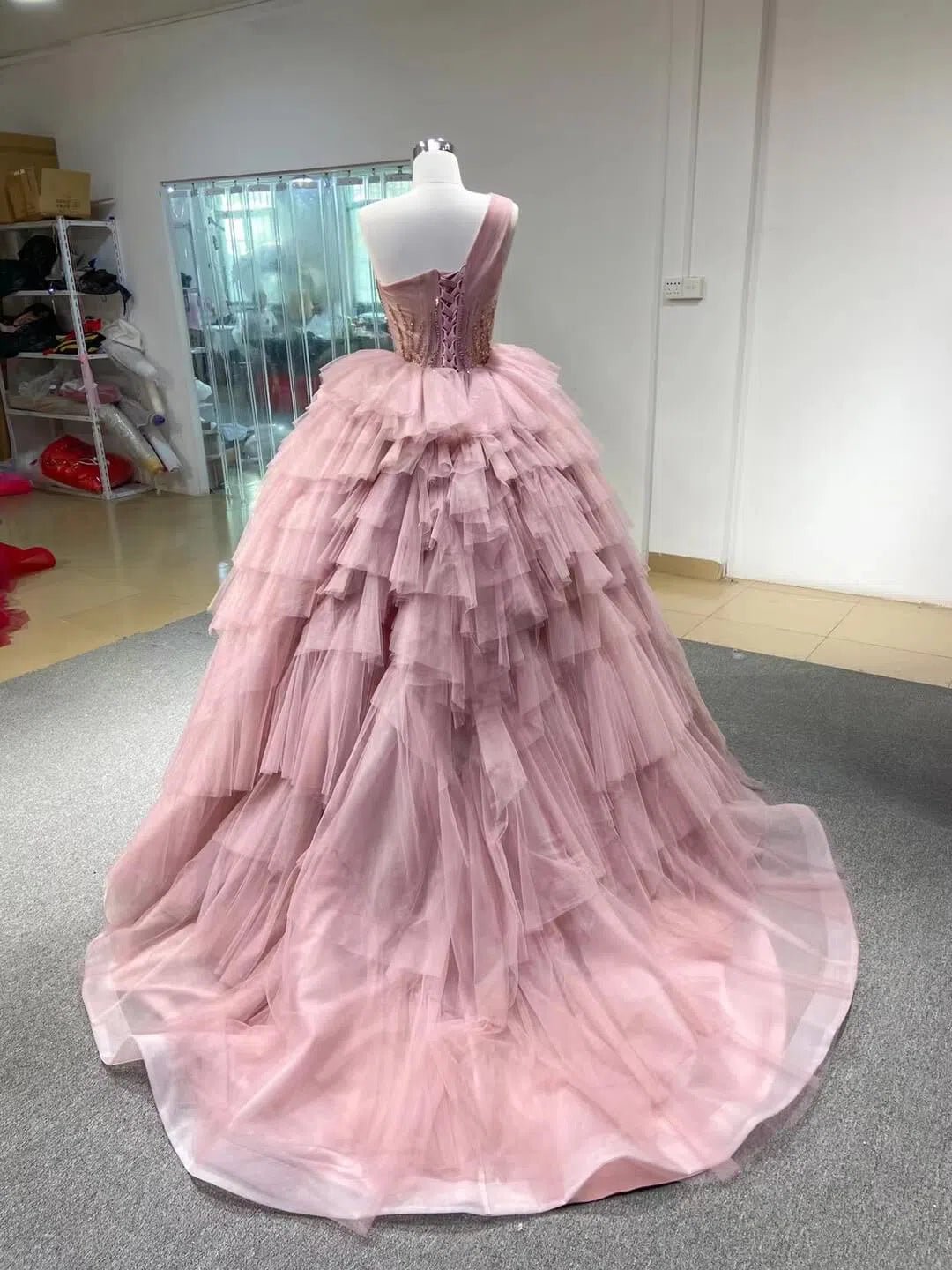 Dusty Rose Quinceanera Dresses One Shoulder Red Tulle Ball Gowns Viniodress viniodress-Quinceanera Dresses 2025 -Viniodress-Dusty Rose-Custom Size-
