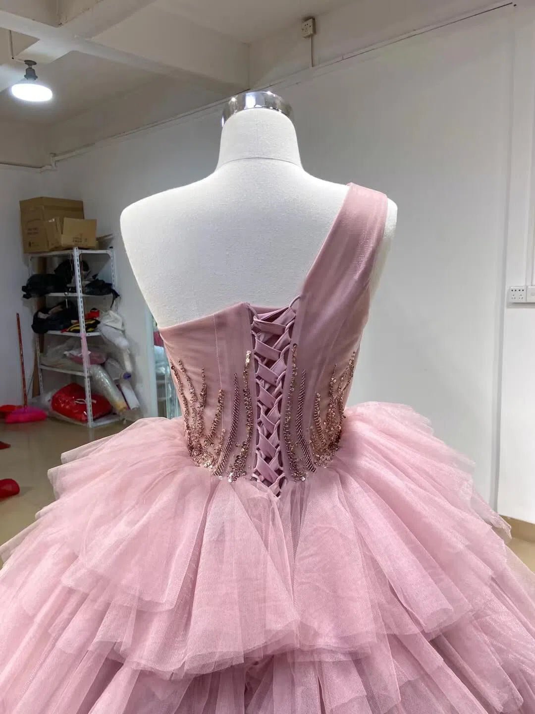 Dusty Rose Quinceanera Dresses One Shoulder Red Tulle Ball Gowns Viniodress viniodress-Quinceanera Dresses 2025 -Viniodress-Dusty Rose-Custom Size-