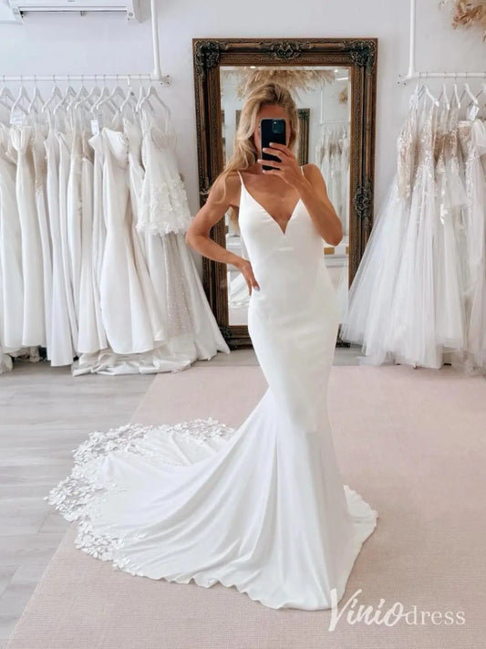 Elegant Crepe Wedding Dress with V-Neckline, Draped Back, Floral Appliqué Train – MN112-wedding dresses 2025 -Viniodress-Ivory-Custom Size-