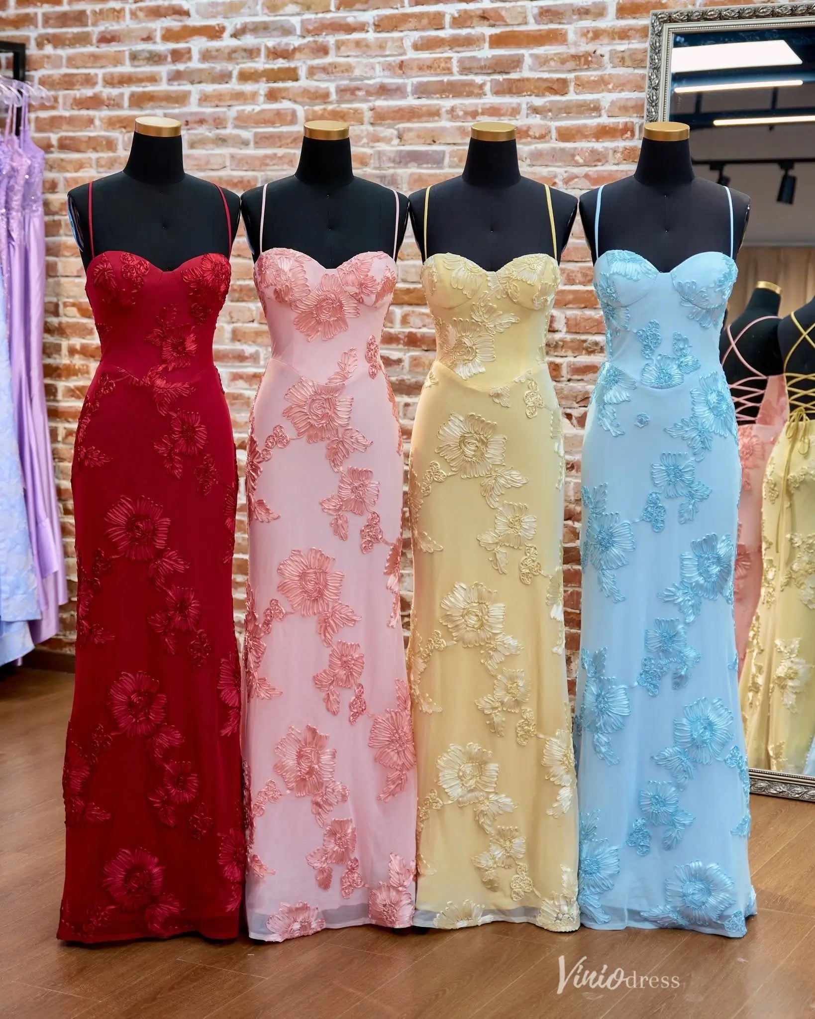 Elegant Floral Applique Prom Dress with Spaghetti Straps and Sweetheart Neck – LP054-prom dresses 2026-Viniodress-Wine-Custom Size – Add Measurements in Cart-