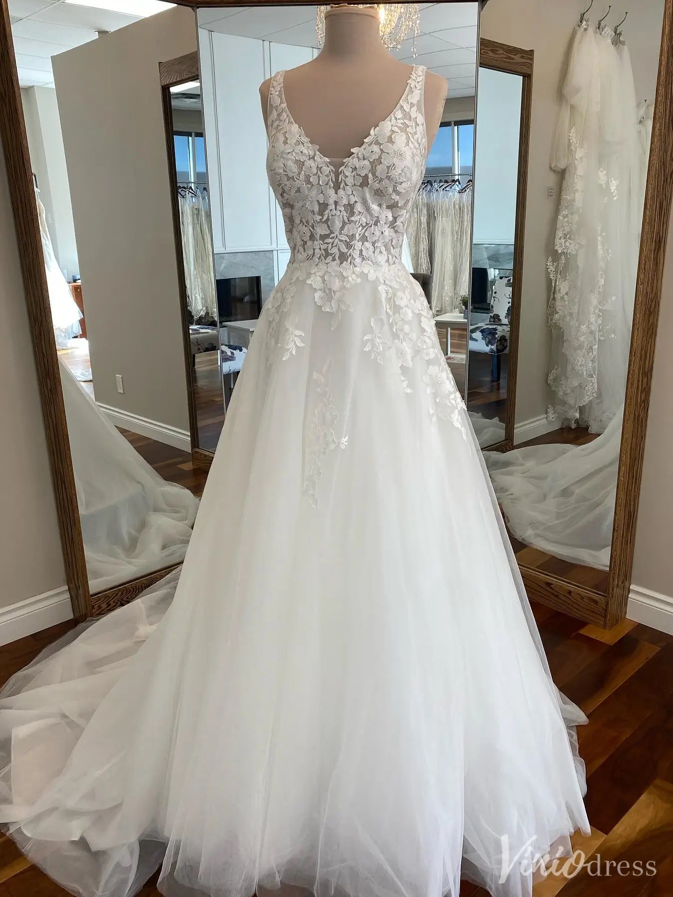 Elegant Floral Lace A-Line Wedding Dress with Illusion Bodice – VW2568-wedding dresses 2025 -Viniodress-White-Custom Size-