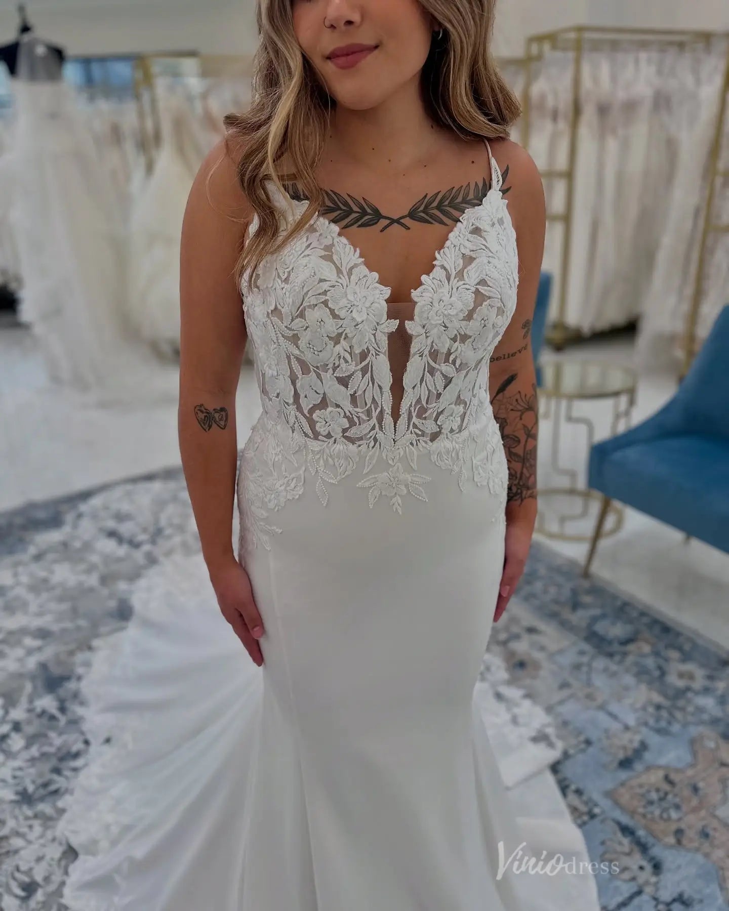 Elegant Floral Lace Mermaid Wedding Dress with Sheer Bodice, Spaghetti Straps & Chapel Train – MN137-wedding dresses 2025 -Viniodress-Ivory-Custom Size-