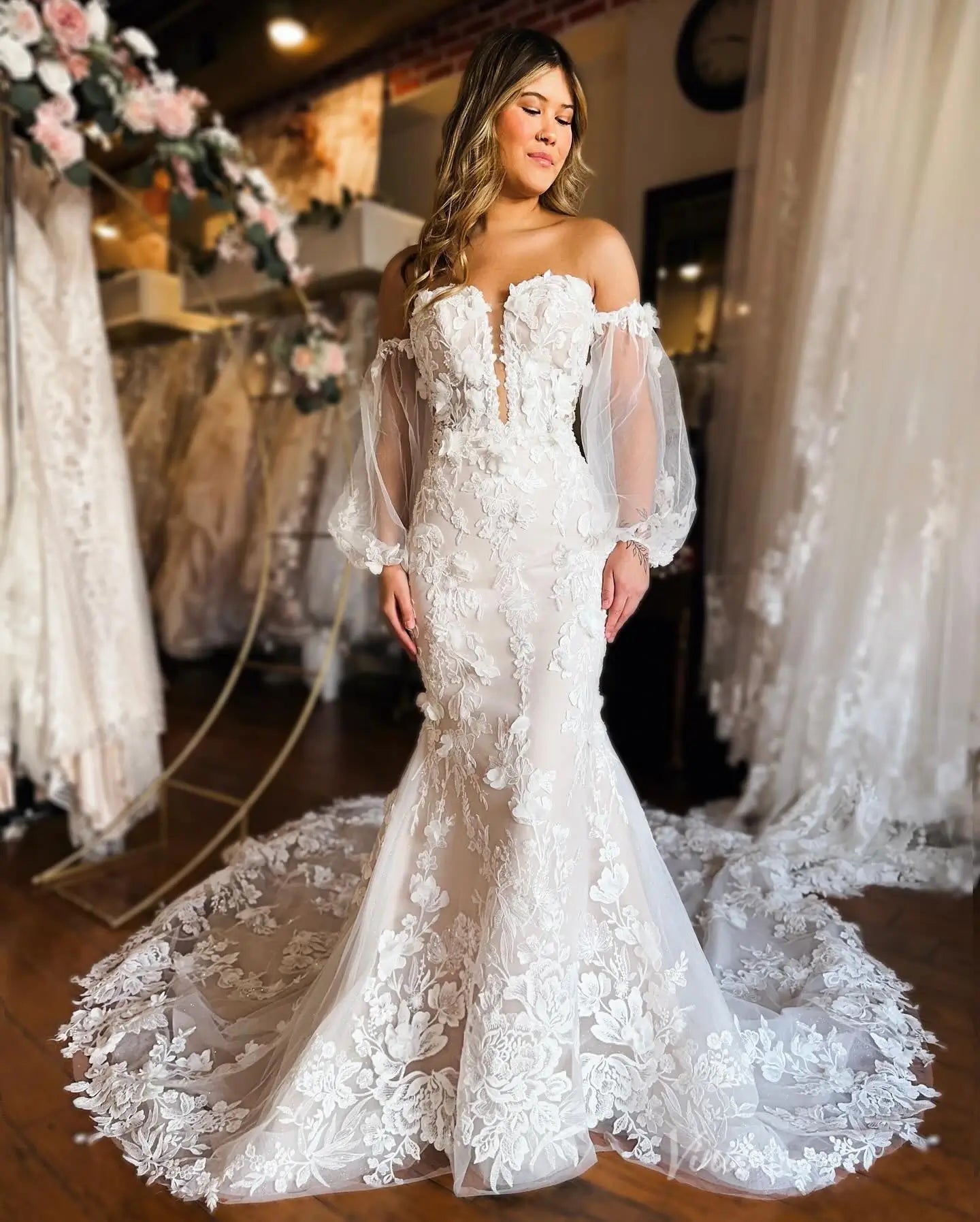 Elegant Ivory 3D Floral Mermaid Wedding Dress with Sweetheart Neckline, Chapel Train – ML150-wedding dresses 2025 -Viniodress-Ivory-Custom Size-