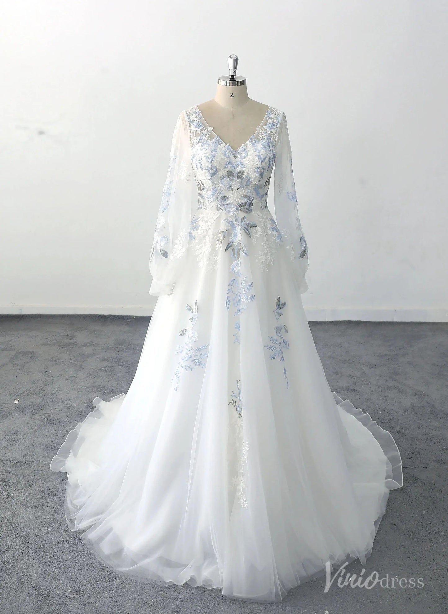 Elegant Ivory Blue Floral Wedding Dress with Long Sleeves, V-Neck Lace Bodice, and Sheer Overlay – FW226-wedding dresses 2025 -Viniodress-Ivory-Custom Size-