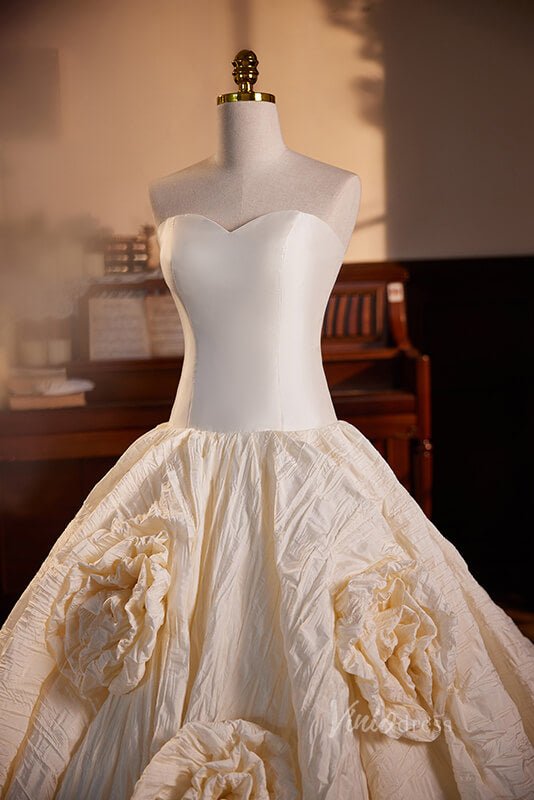 Elegant Jacquard Satin Quinceanera Dresses Strapless Rosette Dress AD1063-Quinceanera Dresses 2025 -Viniodress-Champagne-Custom Size-