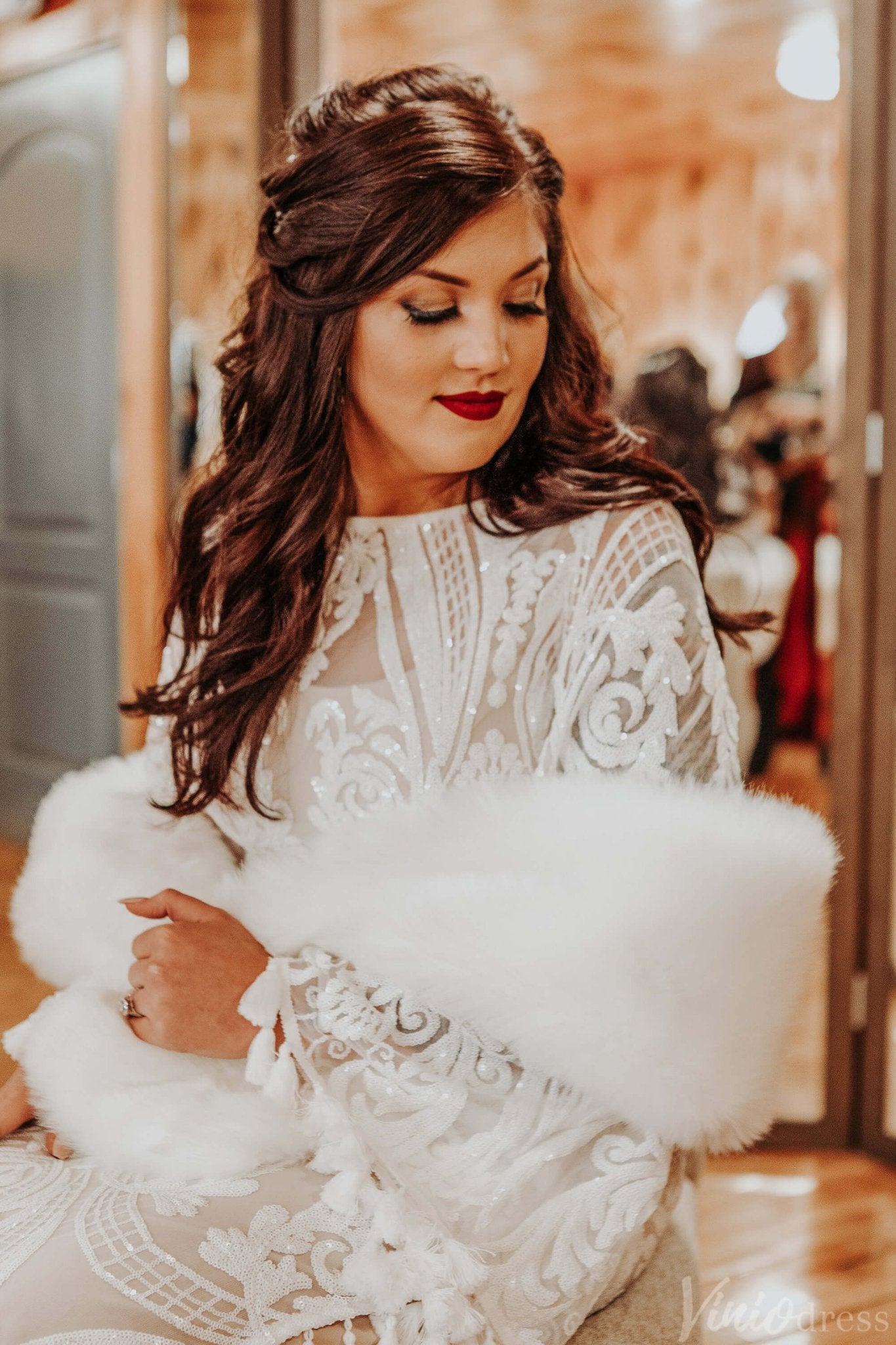 Elegant Lace Long Batwing Sleeve Boho Wedding Dresses with Slit Sheath Tassel Bridal Gown VW2216-wedding dresses 2025 -Viniodress-Ivory-Custom Size-