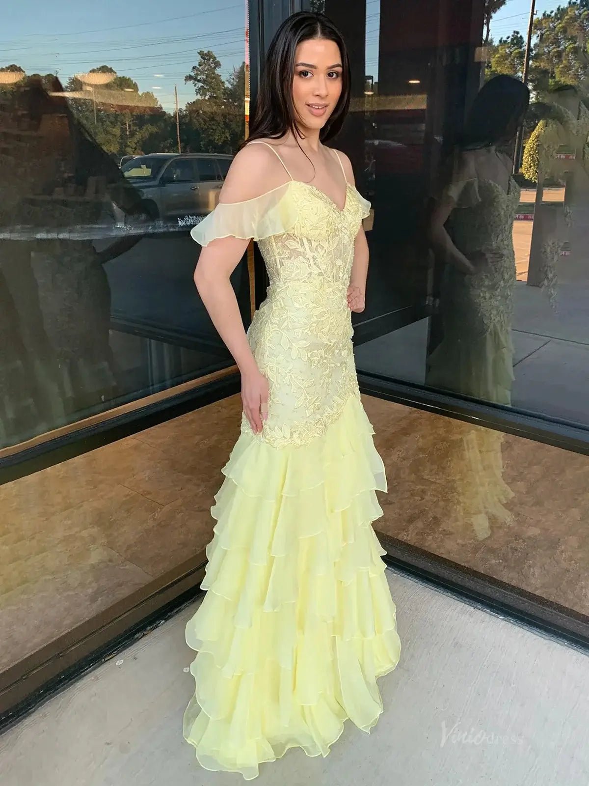 Elegant Lace Off the Shoulder Prom Dresses 2025 with Chiffon Ruffle & Spaghetti Strap – FD5078-prom dresses 2025 -Viniodress-Yellow-Custom Size-