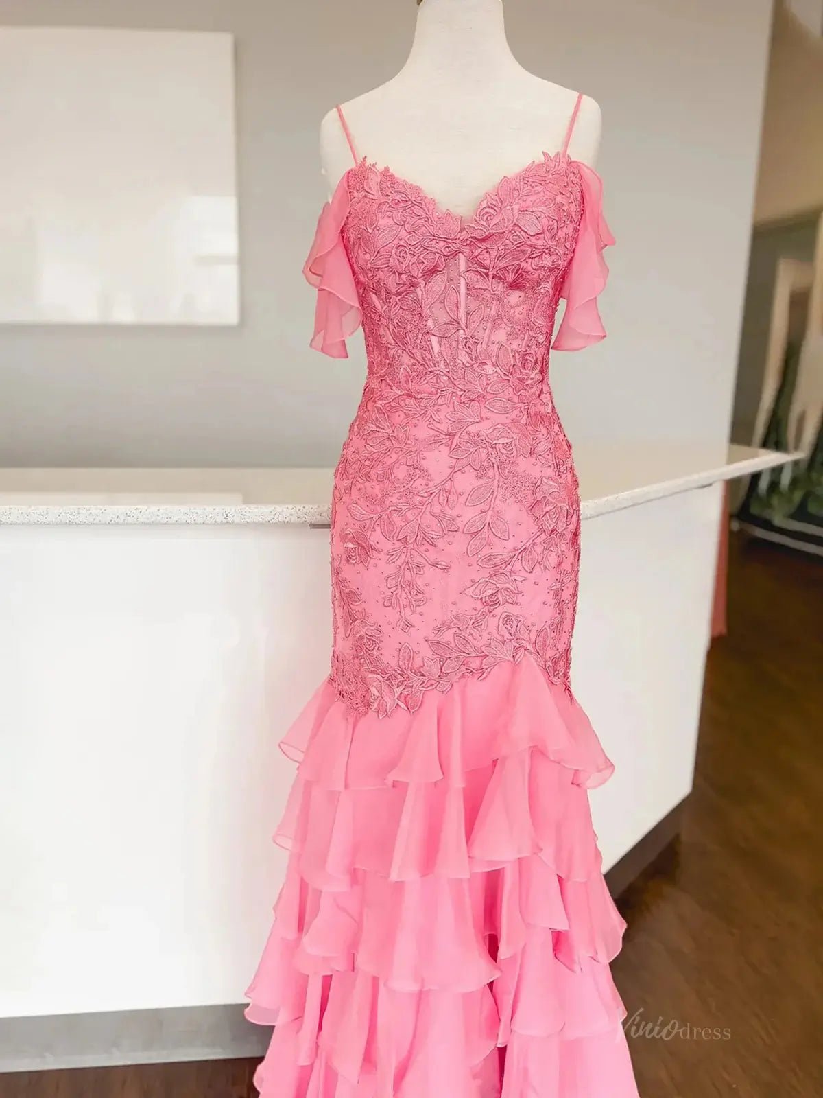 Elegant Lace Off the Shoulder Prom Dresses 2025 with Chiffon Ruffle & Spaghetti Strap – FD5078 - Viniodressprom dressesPinkCustom Size - Formal Dresses - Ball Gowns