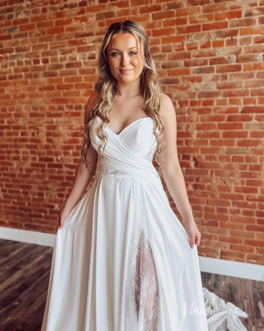 Off-Shoulder Lace Wedding Dress with Long Sleeves, Side Slit & Lace-Trimmed Train LA124 Viniodress Off-Shoulder Lace Wedding Dress with Long Sleeves, Side Slit & Lace-Trimmed Train LA124 Viniodress