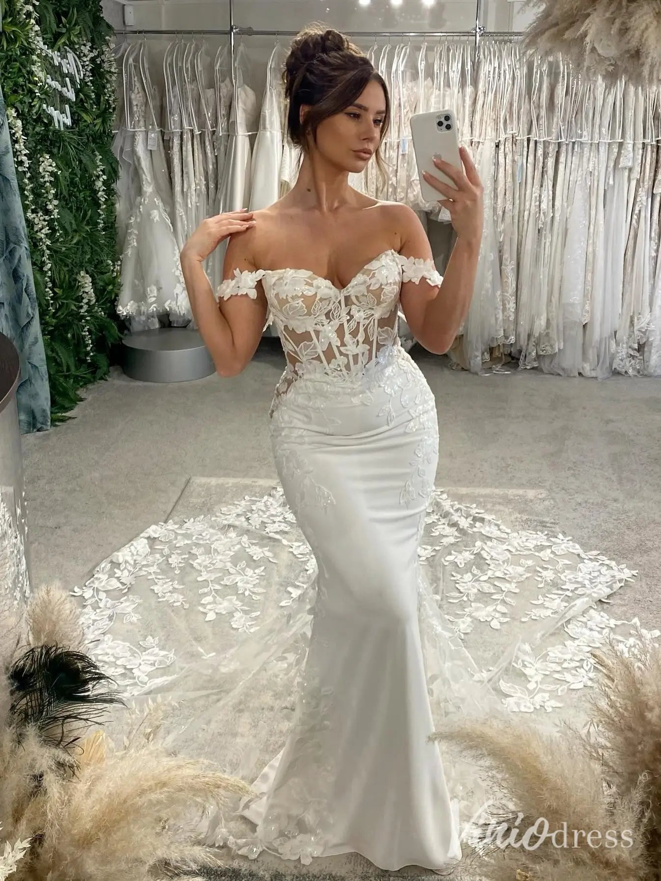 Elegant Off-Shoulder Mermaid Wedding Dress with Floral Lace Corset Bodice and Cathedral Train – ML130-wedding dresses 2025 -Viniodress-Ivory-Custom Size-