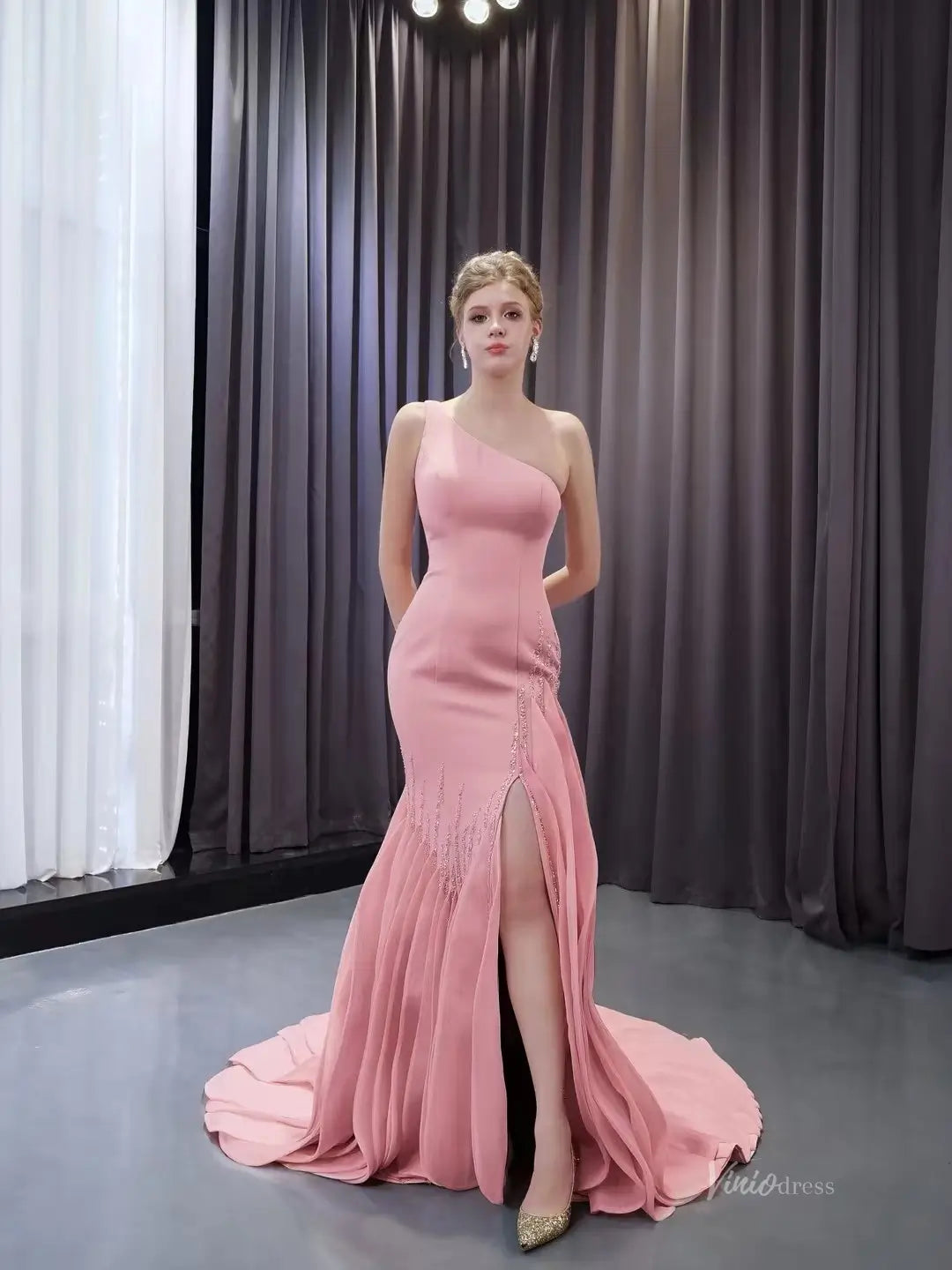 Elegant One-Shoulder Pink Mermaid Gown with Sequins and Flowing Train – Style 251003-Prom Dresses 2026-Viniodress-Pink-Custom Size-