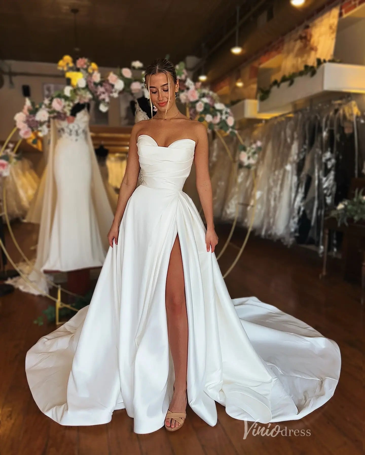 Elegant Satin A-Line Wedding Dress with Sweetheart Ruched Bodice, High Slit Skirt & Chapel Train – MS136