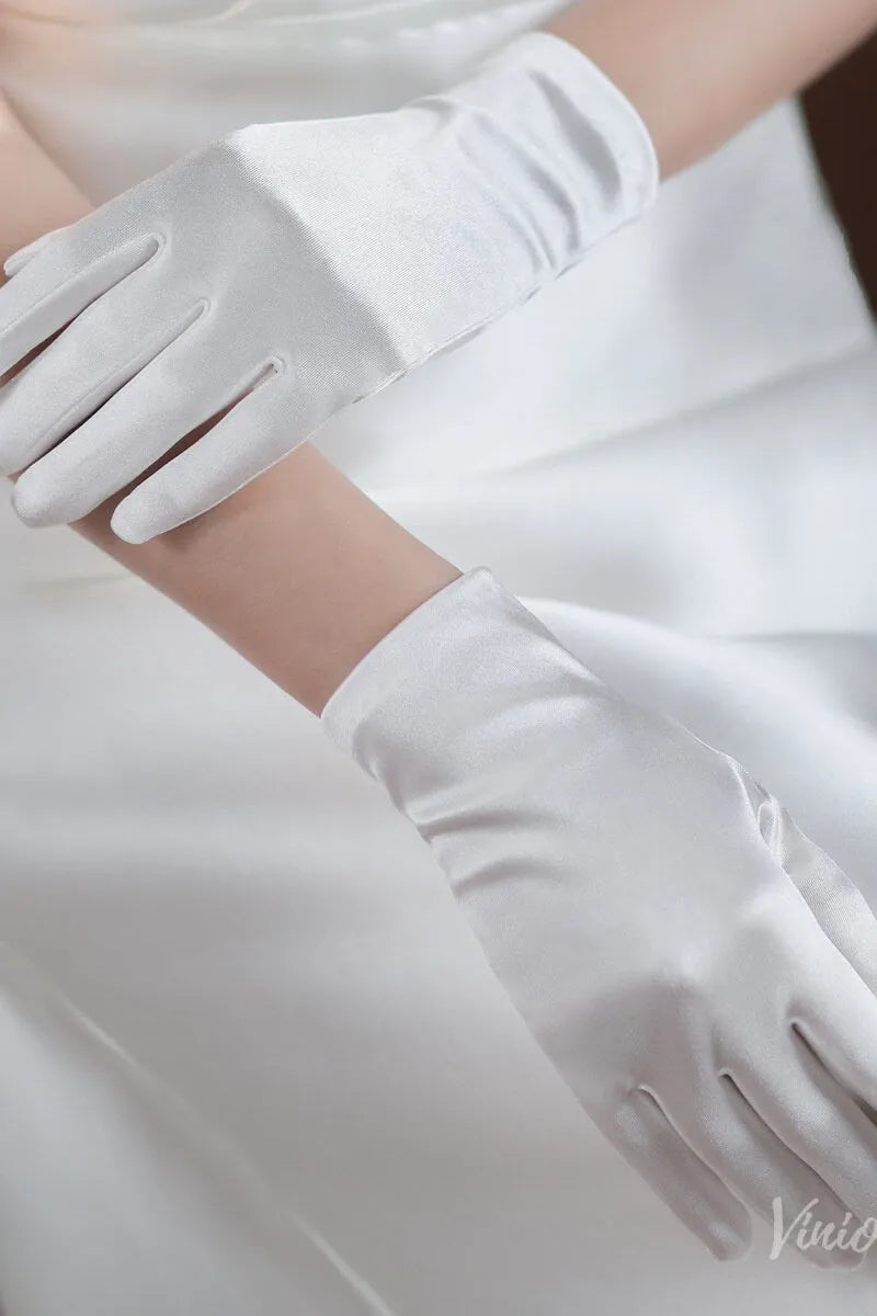 Elegant Satin Bridal Gloves – Short Classic Wedding Gloves for Women WG066-Bridal Gloves 2026-Viniodress-Ivory-