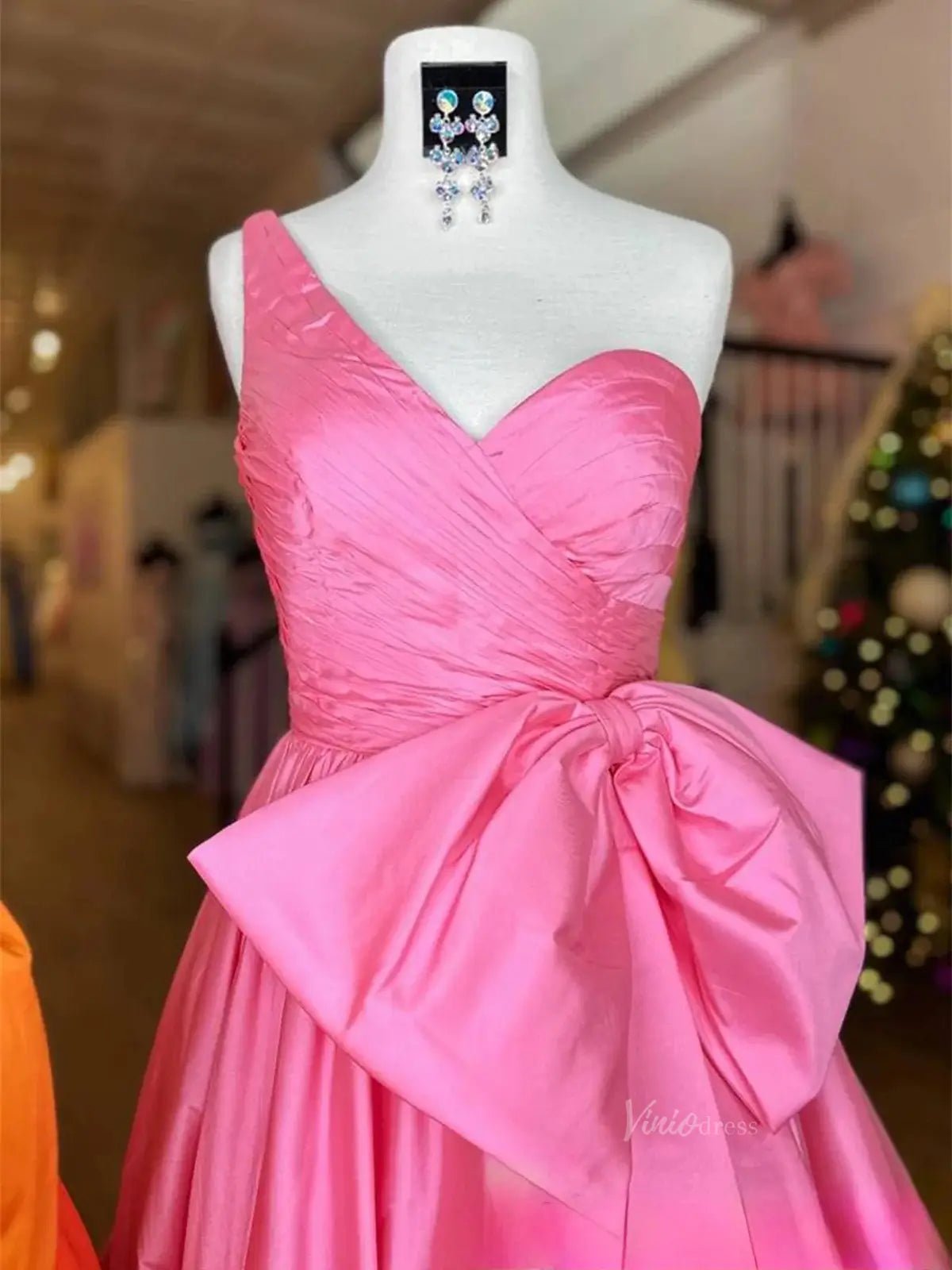 Elegant Satin One Shoulder Prom Dresses with Bow & Pockets - FD5139-prom dresses 2025 -Viniodress-Pink-Custom Size-