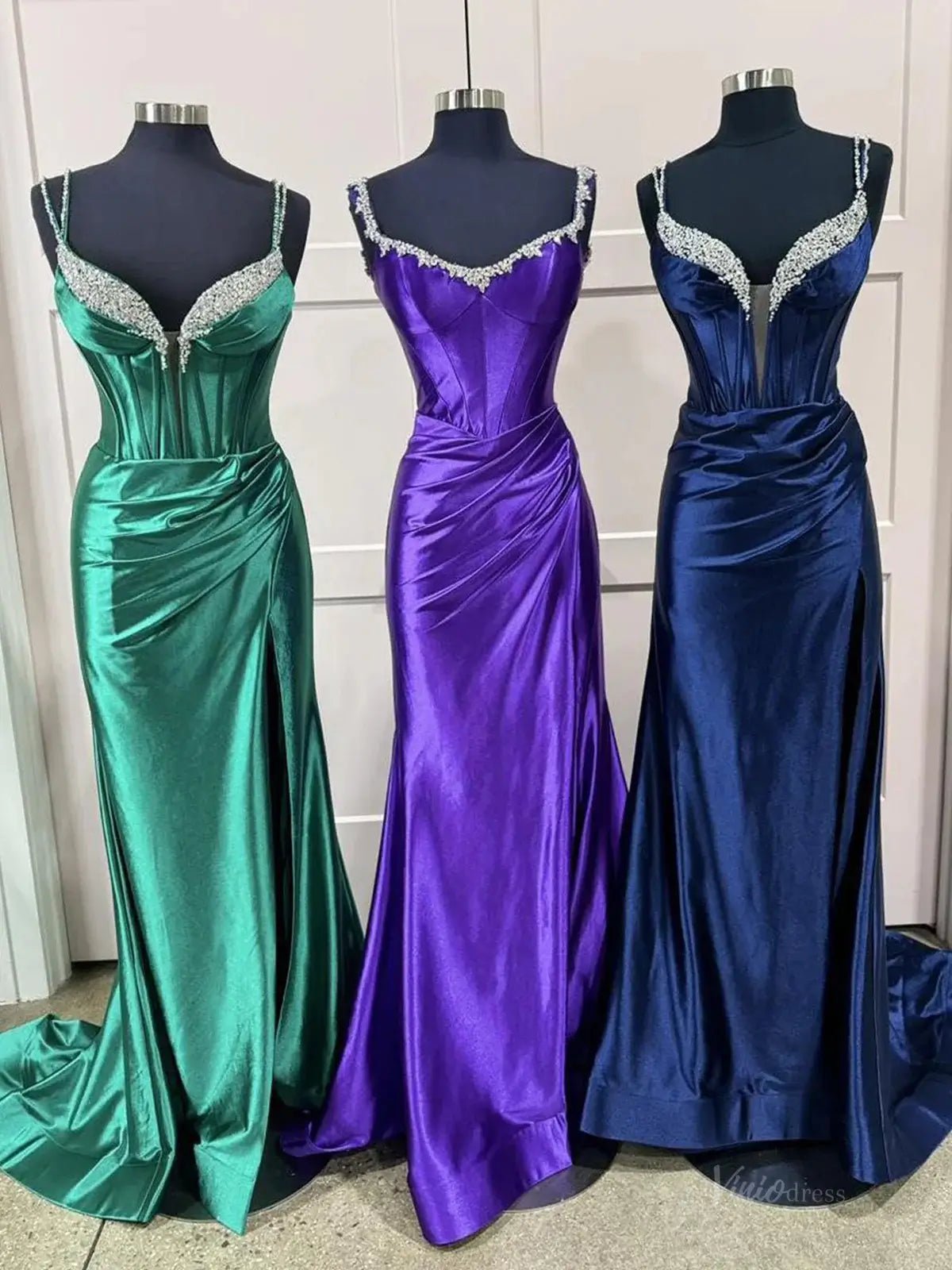 Elegant Satin Prom Dresses 2025 with Spaghetti Strap & Slit – FD5022-prom dresses 2025 -Viniodress-Custom Colors-Custom Size-