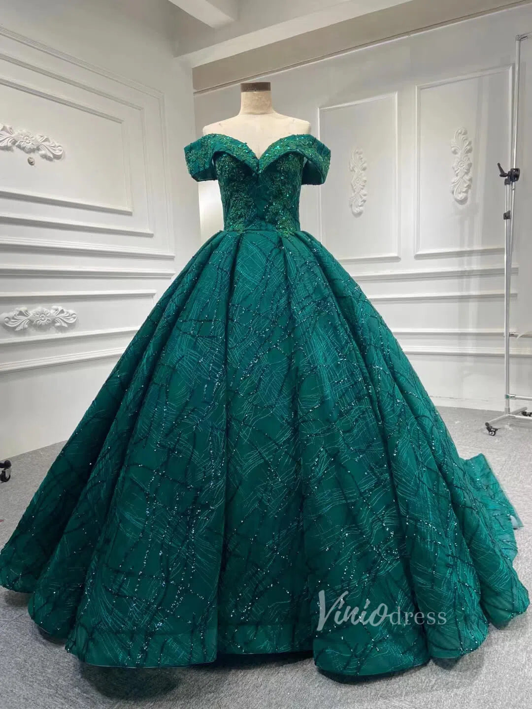 Prom Dress 2025 Emerald Green Ball Gown Quinceanera Dress 66844 viniodress-unique prom dresses-Emerald Green-Custom Size-Viniodress