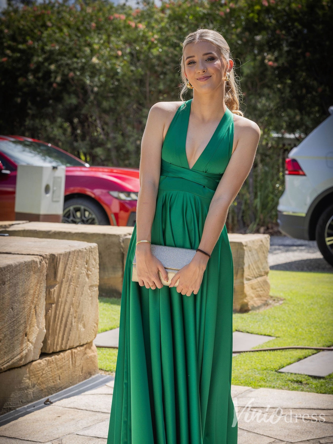 Emerald Green Halter Prom Dress with Open Back and Bow Formal Dress – FD6130-prom dresses 2025 -Viniodress-Green-Custom Size-