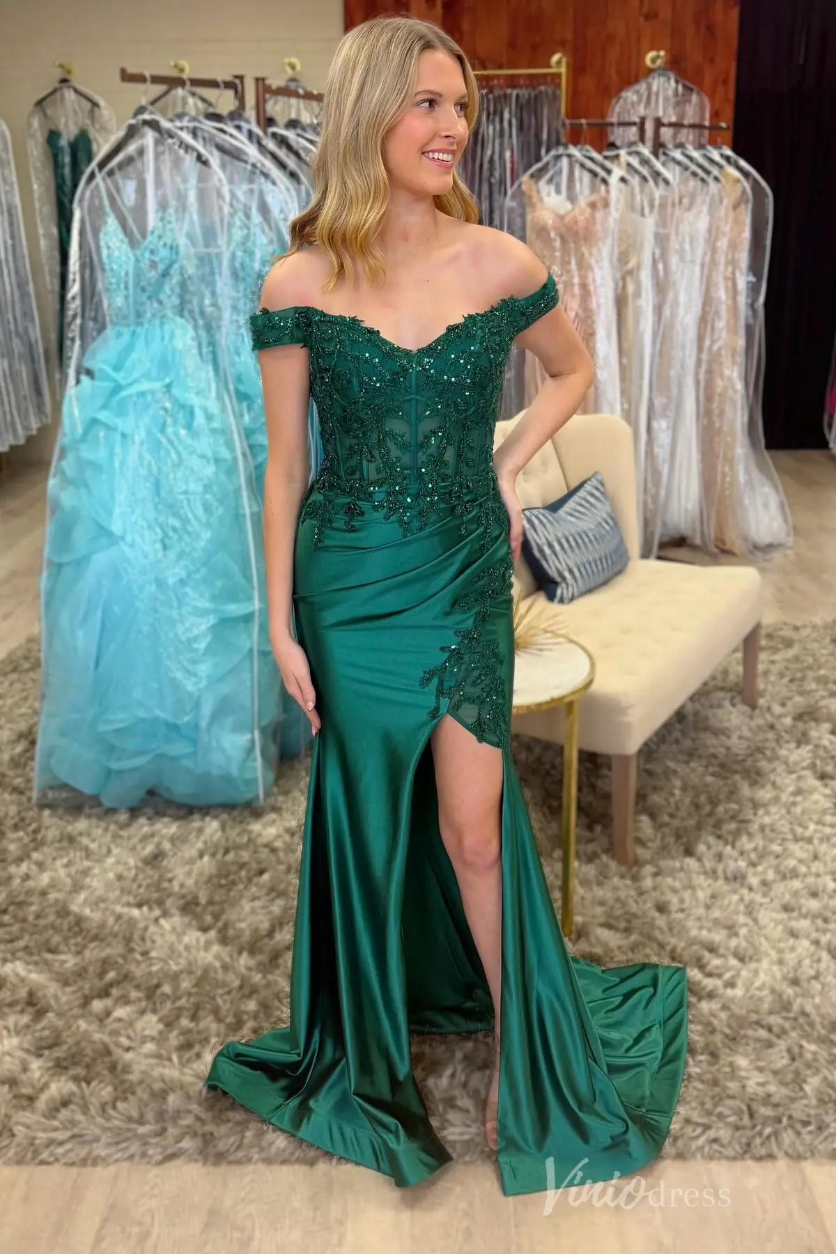 Emerald Green Off-Shoulder Satin Prom Dress with Sequin Lace Bodice, High Slit & Sweep Train – SS110-prom dresses 2025 -Viniodress-Emerald-Custom Size-