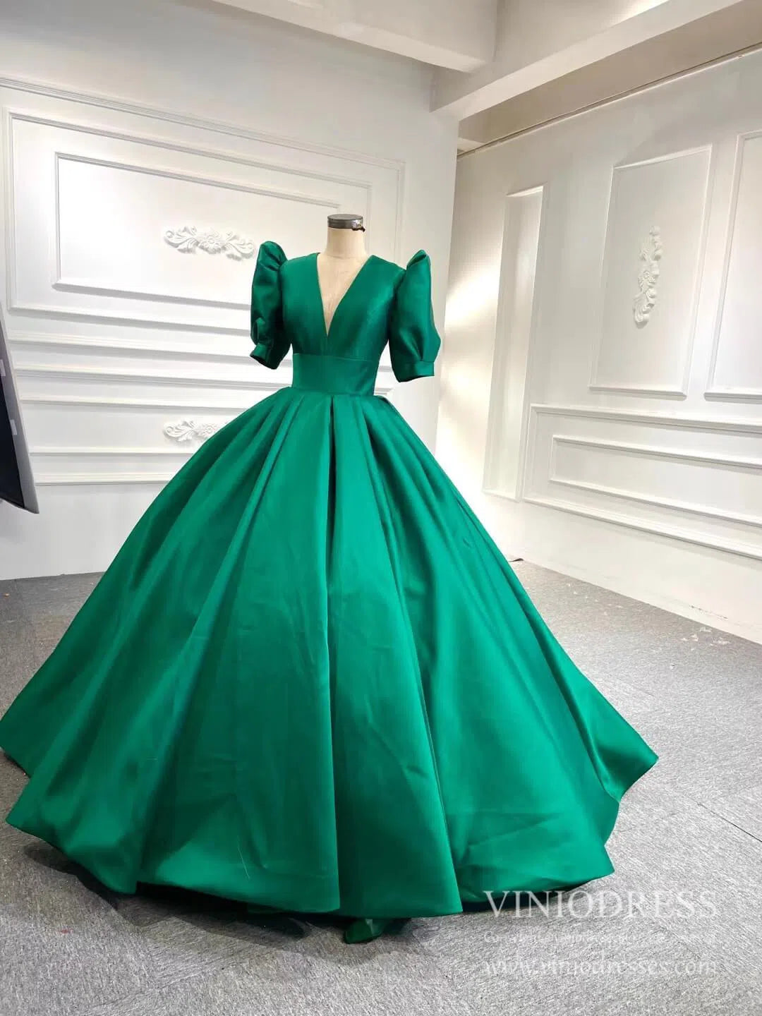 Emerald Green Satin Ball Gown Half Sleeve Wedding Dresses 67300 viniodress-prom dresses-Viniodress-Viniodress