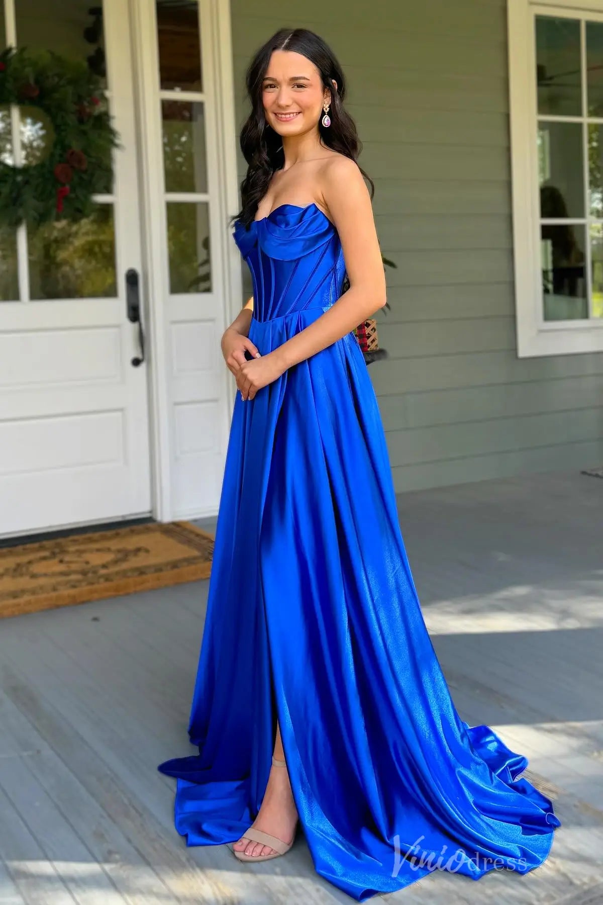 Emerald Green Satin Prom Dress with Corset Bodice and Slit AS007 Viniodress Emerald Green Satin Prom Dress with Corset Bodice and Slit AS007 Viniodress