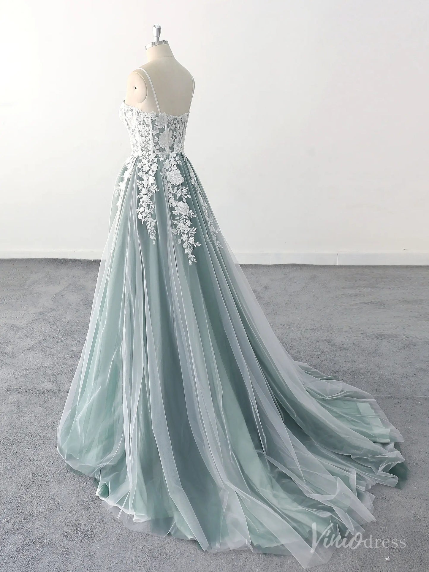 Ethereal Green Wedding Dress with Floral Lace Appliques, Sheer Corset Bodice, and Chapel Train – FW217-wedding dresses 2025 -Viniodress-Green-Custom Size-