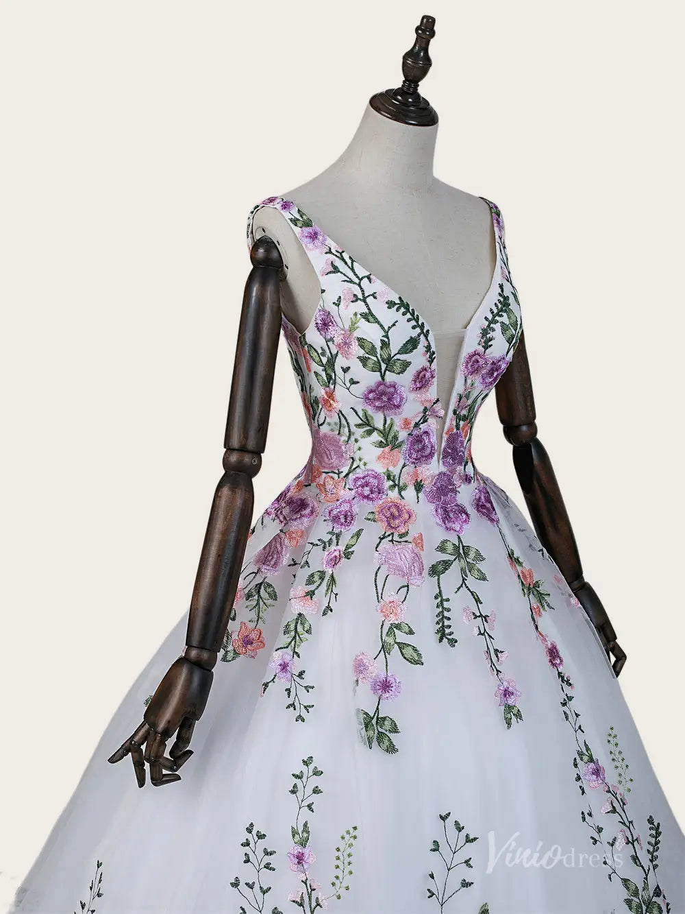 Ethereal Ivory Floral Bridal Gown with Deep V Neck, Lace-Up Back & Chapel Train - FW289-wedding dresses 2026-Viniodress-Ivory-Custom Size – Add Measurements in Cart-