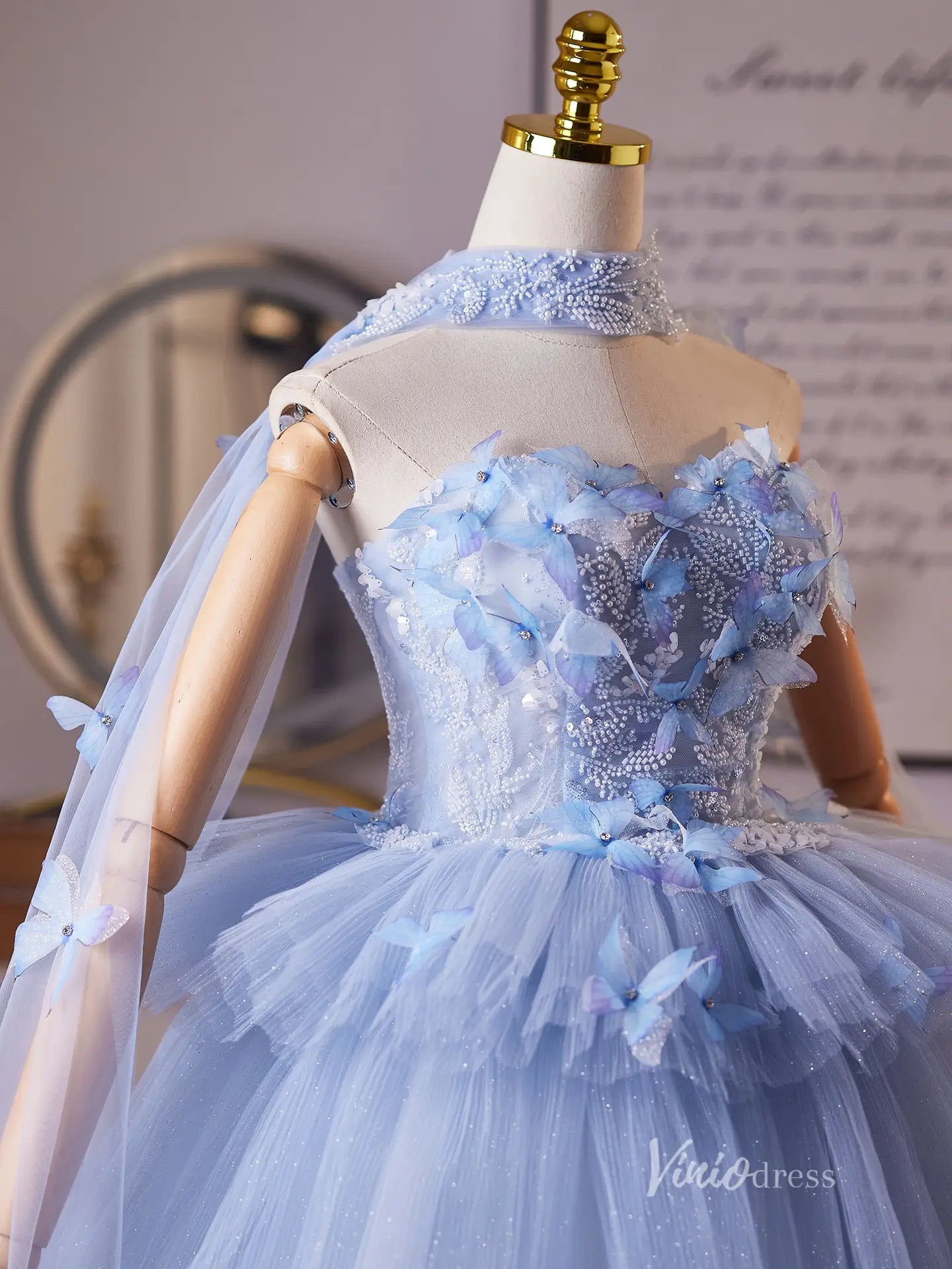 Fairytale Blue 3D Butterfly Homecoming Dress with Layered Tulle Skirt & Detachable Sheer Shawl – BJ096-prom dresses 2025 -Viniodress-Light Blue-Custom Size-