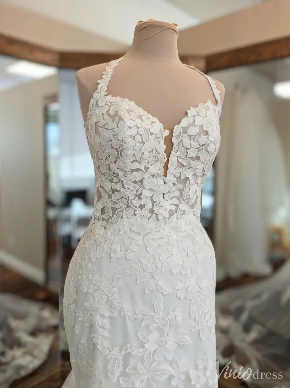 Floral Lace Mermaid Wedding Dress with Illusion Halter Neck & Tulle Train – VW2534-wedding dresses 2025 -Viniodress-White-Custom Size-