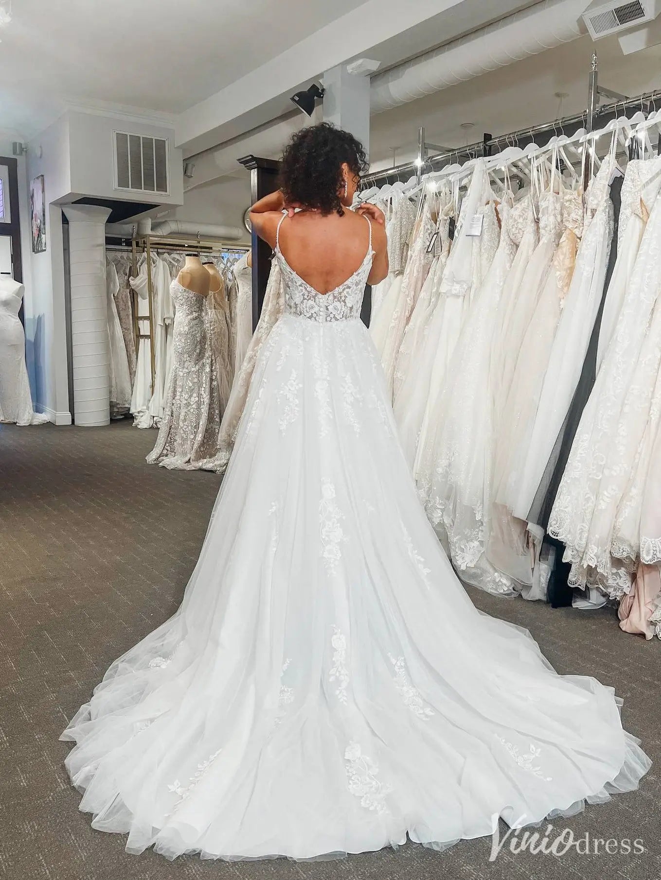 Floral Lace Wedding Dress with Sheer Bodice, Spaghetti Straps, Pockets, Chapel Train – VW2593-wedding dresses 2025 -Viniodress-White-Custom Size-