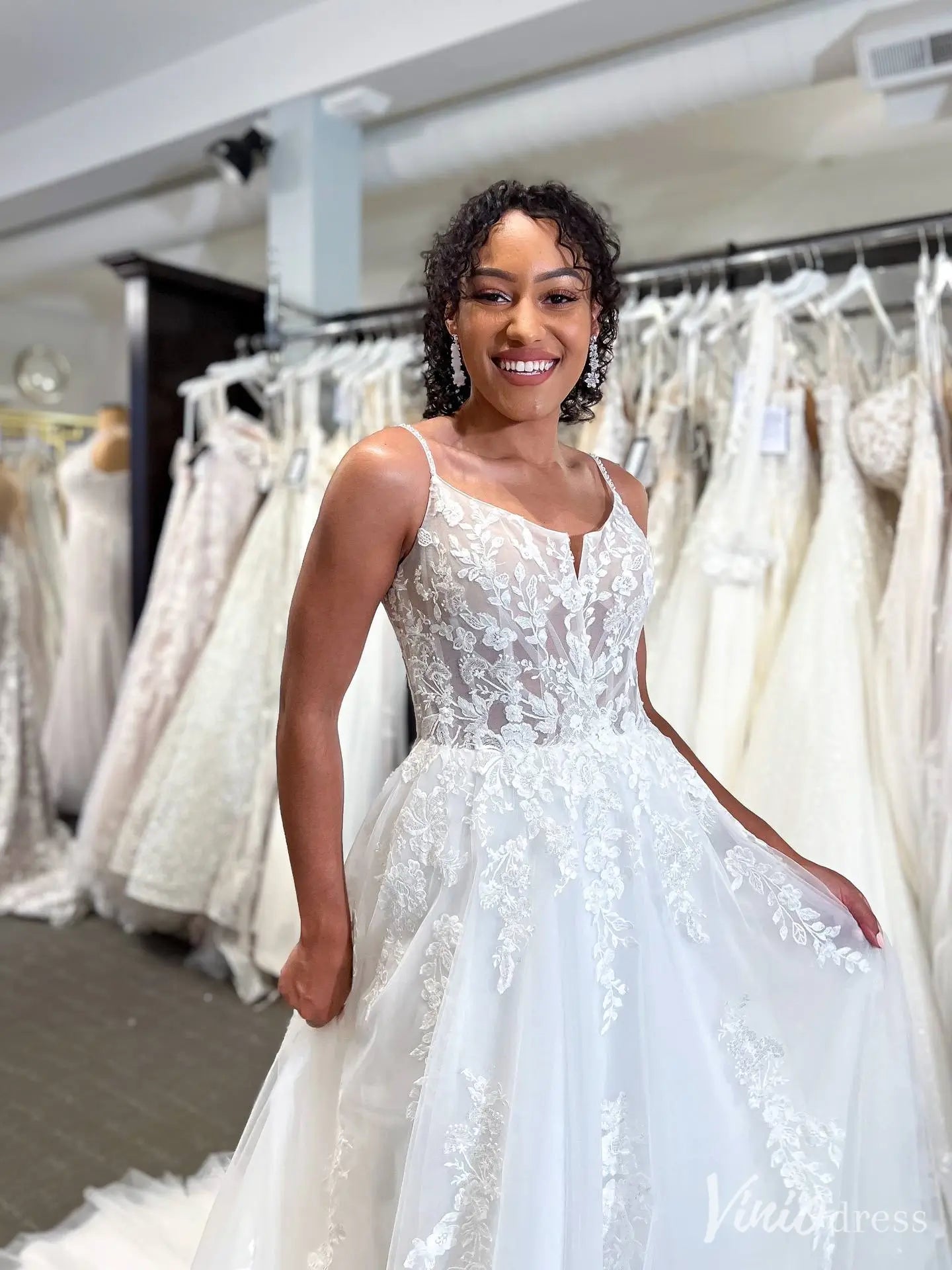 Floral Lace Wedding Dress with Sheer Bodice, Spaghetti Straps, Pockets, Chapel Train – VW2593-wedding dresses 2025 -Viniodress-White-Custom Size-