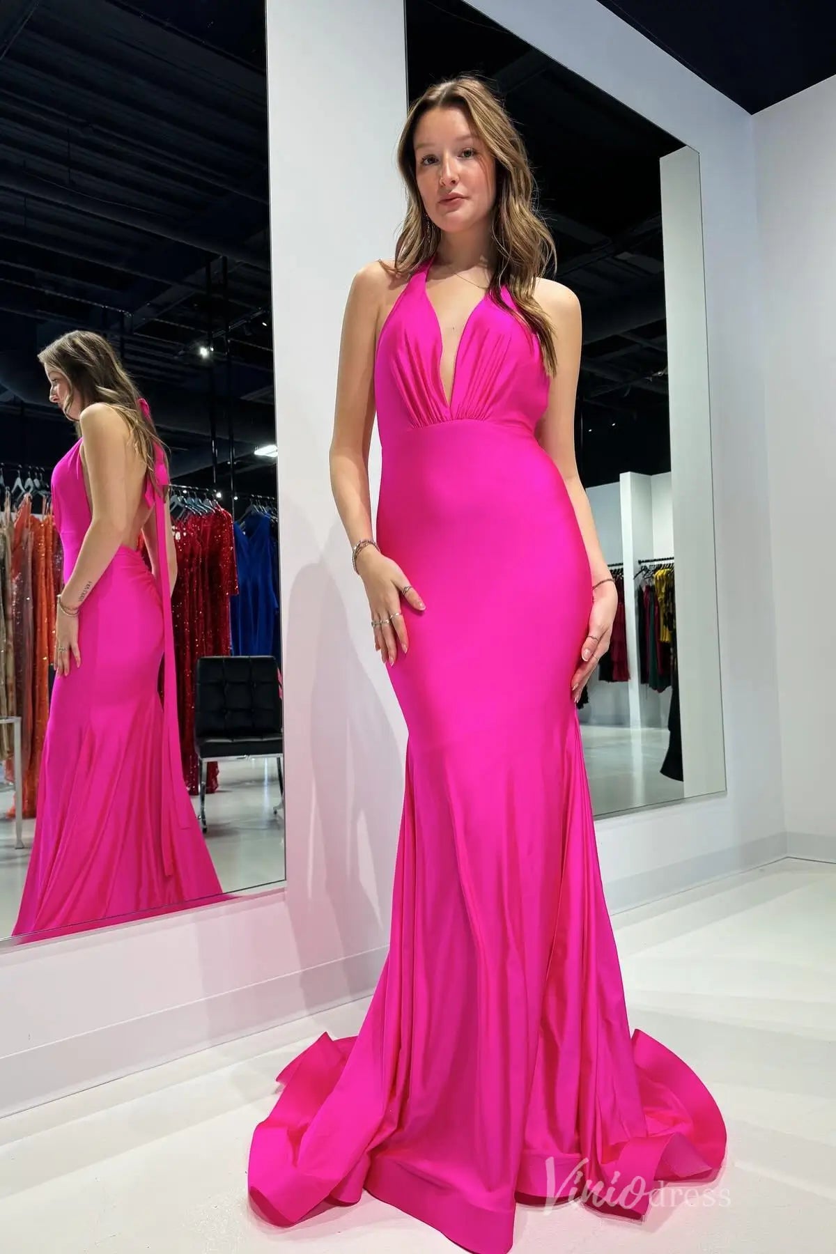Fuchsia Satin Mermaid Prom Dress with Halter Neck, Plunging Ruched Bodice, Open Back – SS007-prom dresses 2025 -Viniodress-Fuchsia-Custom Size-