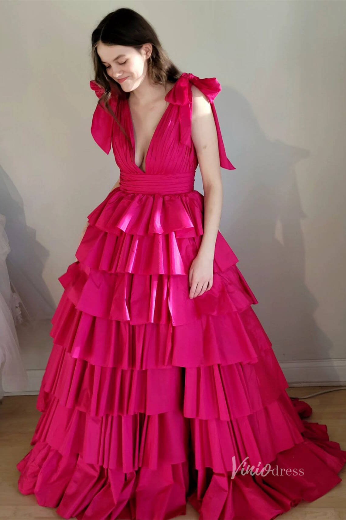 Fuchsia Tiered Ruffle Pleated Prom Dresses with Slit Plunging V-Neck Bow-Tie FD4041-prom dresses 2025 -Viniodress-Fuchsia-Custom Size-