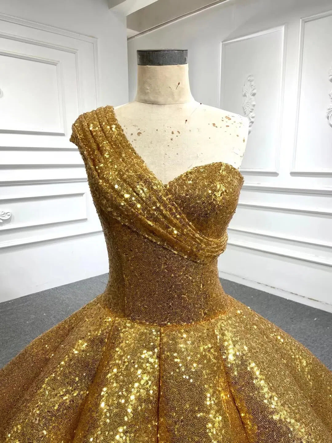 Glittery Sequin Gold Ball Gown Golden Wedding Dresses 66567 viniodress-Quinceanera Dresses 2025 -Viniodress-Red-Custom Size-