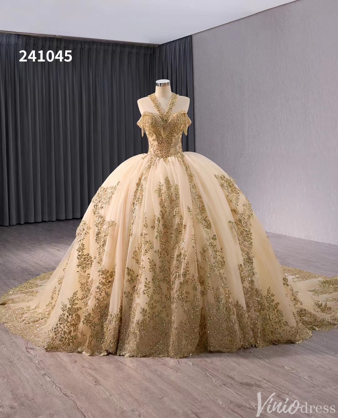 Gold Green Beaded Sequin Lace Wedding Gown Halter Neck Quinceanera Dre Viniodress Gold Green Beaded Sequin Lace Wedding Gown Halter Neck Quinceanera Dre Viniodress