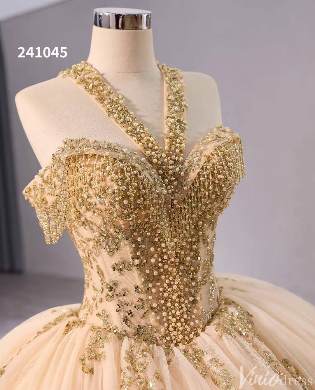 Gold Green Beaded Sequin Lace Wedding Gown Halter Neck Quinceanera Dress 241045-Quinceanera Dresses-Viniodress-Viniodress