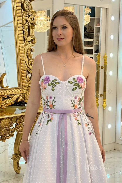 Graceful Floral Embroidered Midi Wedding Dress with Sweetheart Bustier & Dotted Tulle Skirt – FW252-wedding dresses 2025 -Viniodress-White-Custom Size-