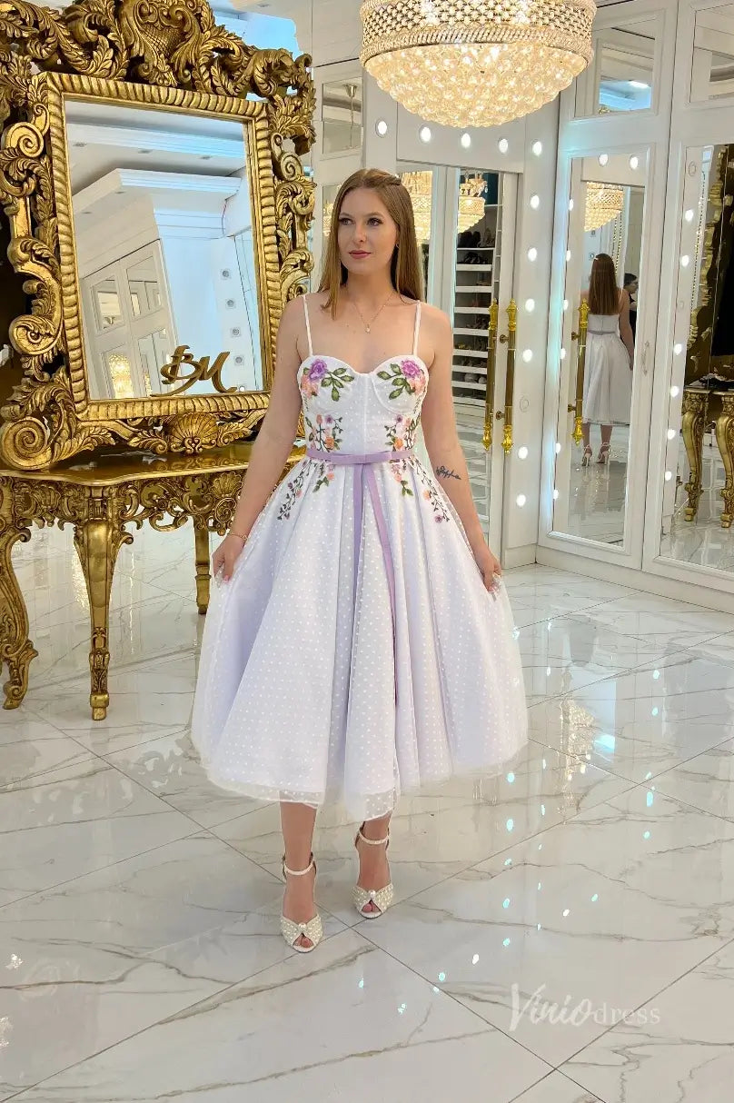 Graceful Floral Embroidered Midi Wedding Dress with Sweetheart Bustier & Dotted Tulle Skirt – FW252-wedding dresses 2025 -Viniodress-White-Custom Size-