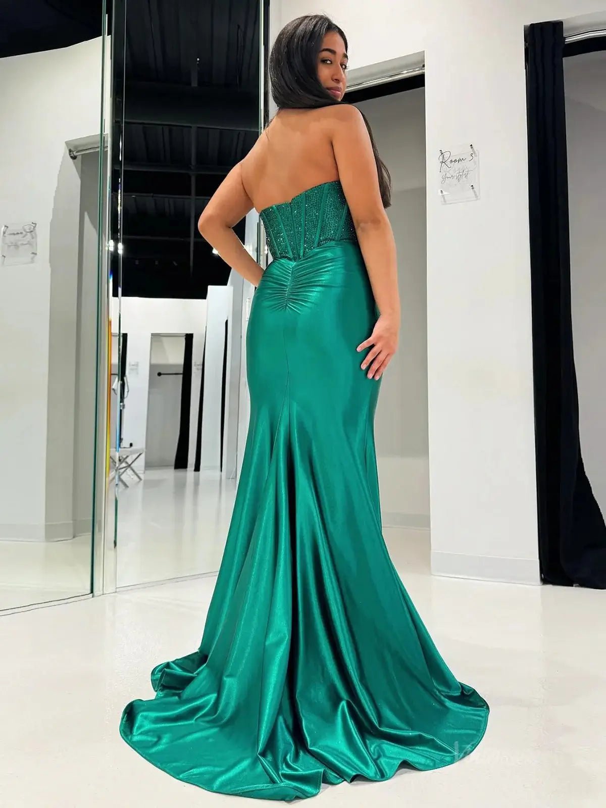 Green Strapless Satin Mermaid Prom Dresses 2025 with Slit, Sweetheart Neck & Beaded Boned Bodice – FD5050-prom dresses 2025 -Viniodress-Green-Custom Size-