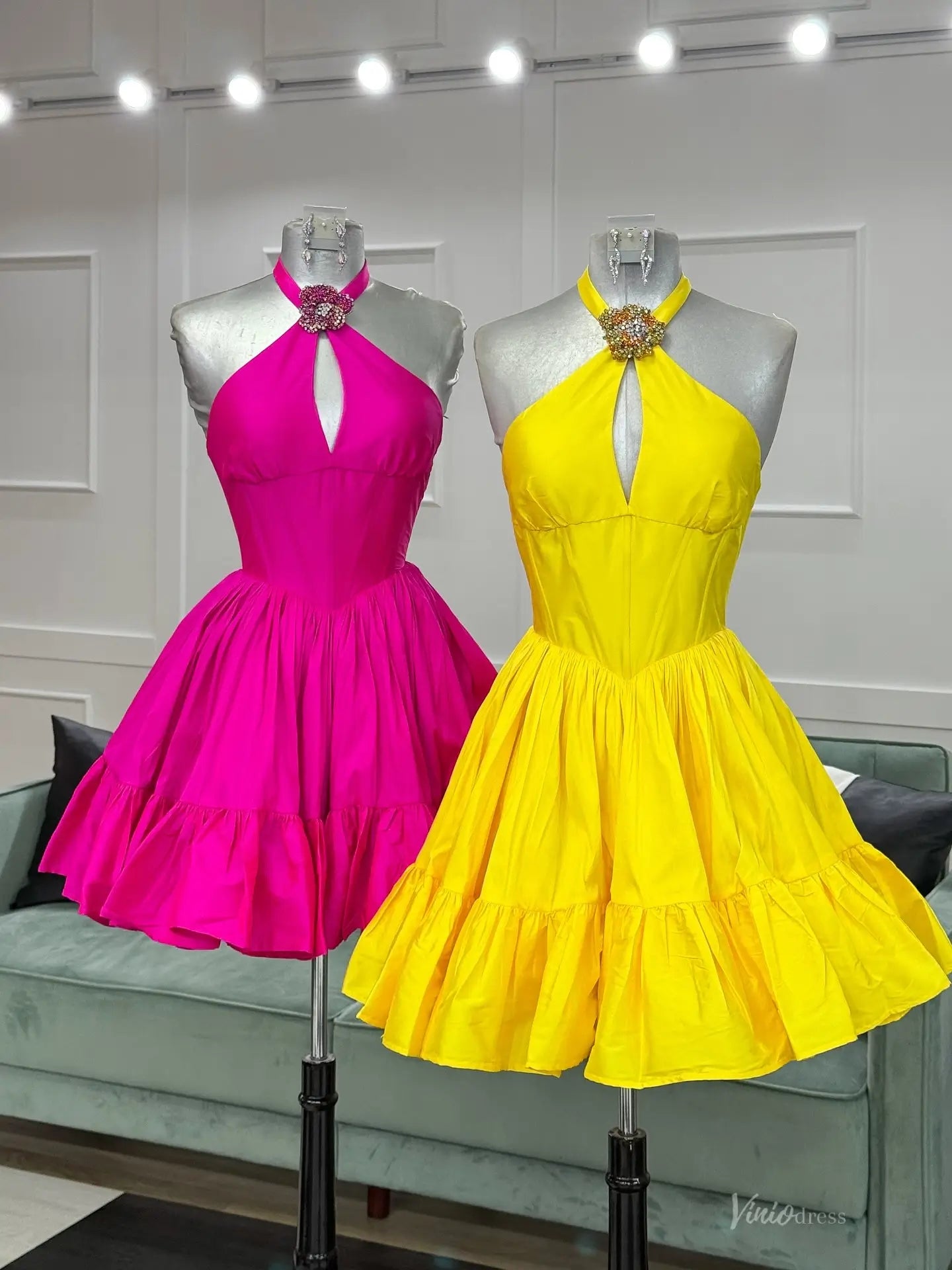 Halter Homecoming Dress with Rhinestone Neck, Keyhole Cutout & Tiered Skirt – HS013-Homecoming Dresses 2026-Viniodress-Fuchsia-Custom Size – Add Measurements in Cart-