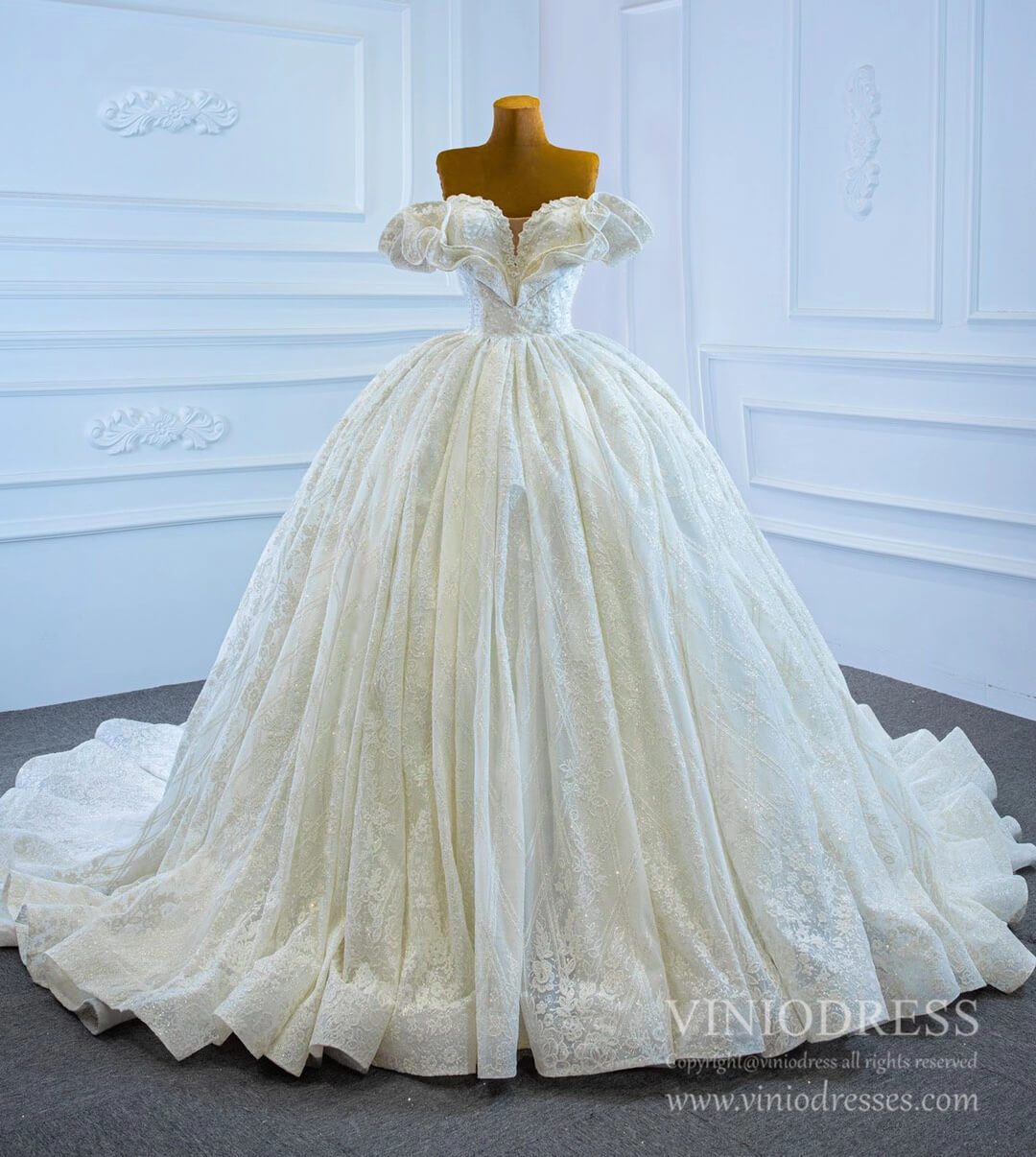 Haute Couture Lace Wedding Dresses Vintage Off the Shoulder Ball Gowns 67225-wedding dresses 2025 -Viniodress-Ivory-Custom Size-