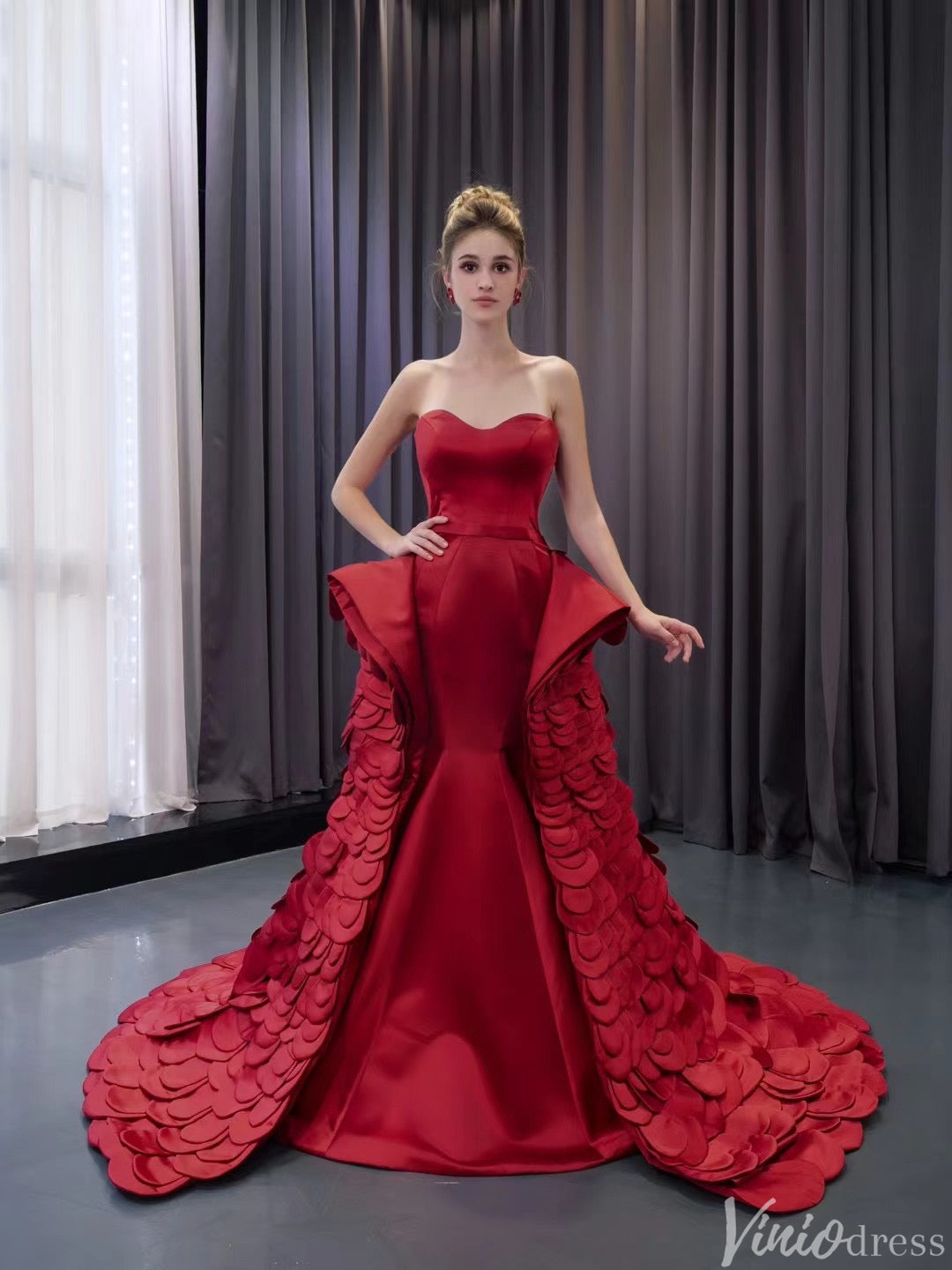 Haute Couture Red Mermaid Wedding Dresses Tiered Petal Pageant Gown 241096-Prom Dresses-Viniodress-Viniodress