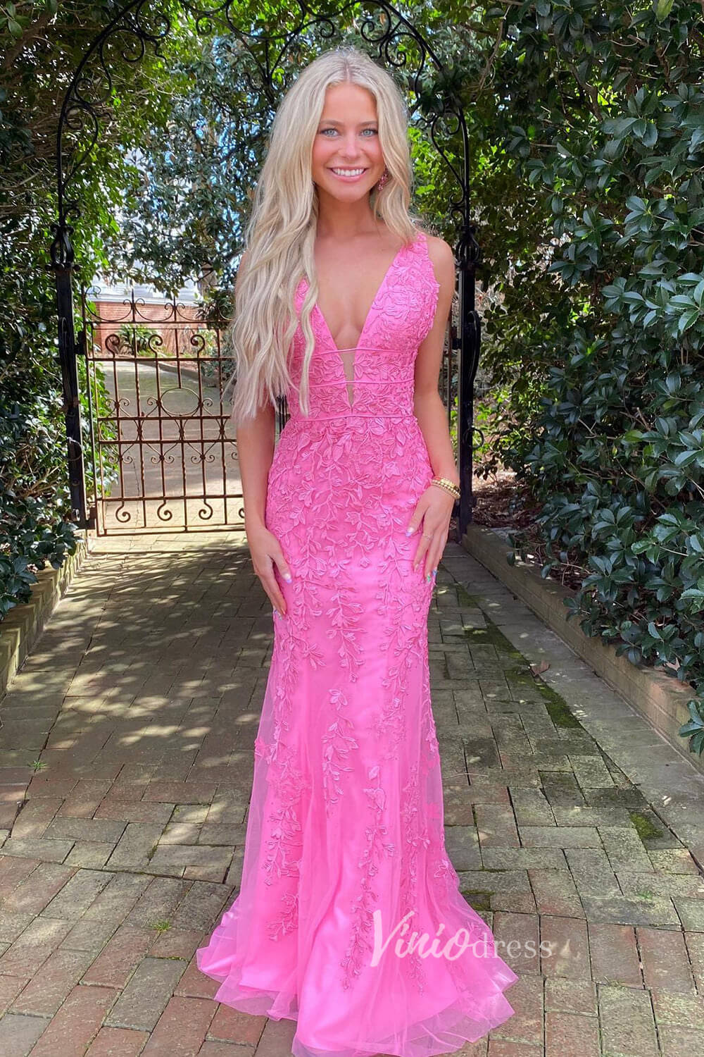 Hot Pink Lace Appliqued Mermaid Prom Dresses Plunging V-neck FD1250H-prom dresses 2025 -Viniodress-Fuchsia-Custom Size-