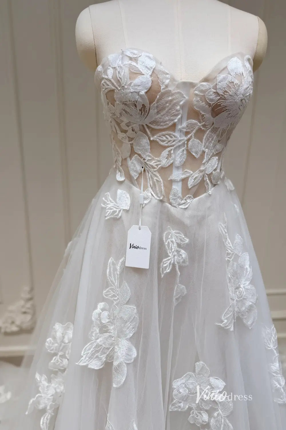 Ivory Floral Appliqué Strapless A-Line Wedding Dress with Sheer Corset Bodice and Chapel Train – LA127-wedding dresses 2025 -Viniodress-Ivory-Custom Size-