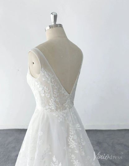 Ivory Floral Lace Wedding Dress with V-Neckline, Illusion Back & Sweep Train – LA141-wedding dresses 2025 -Viniodress-Ivory-Custom Size-